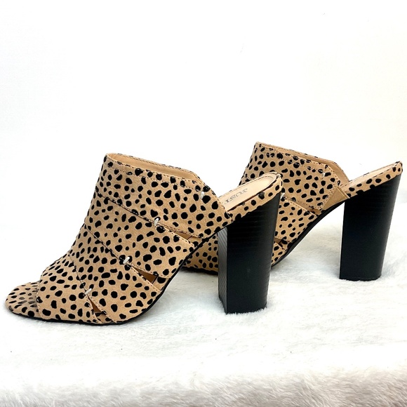 JustFab Gisele Cheetah Mule Sandal Tan Spot Faux Suede Block Heel Slip On Size 9 - Picture 10 of 10